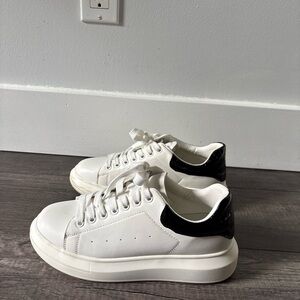 Stylish White and Black Women's Platform Sneakers